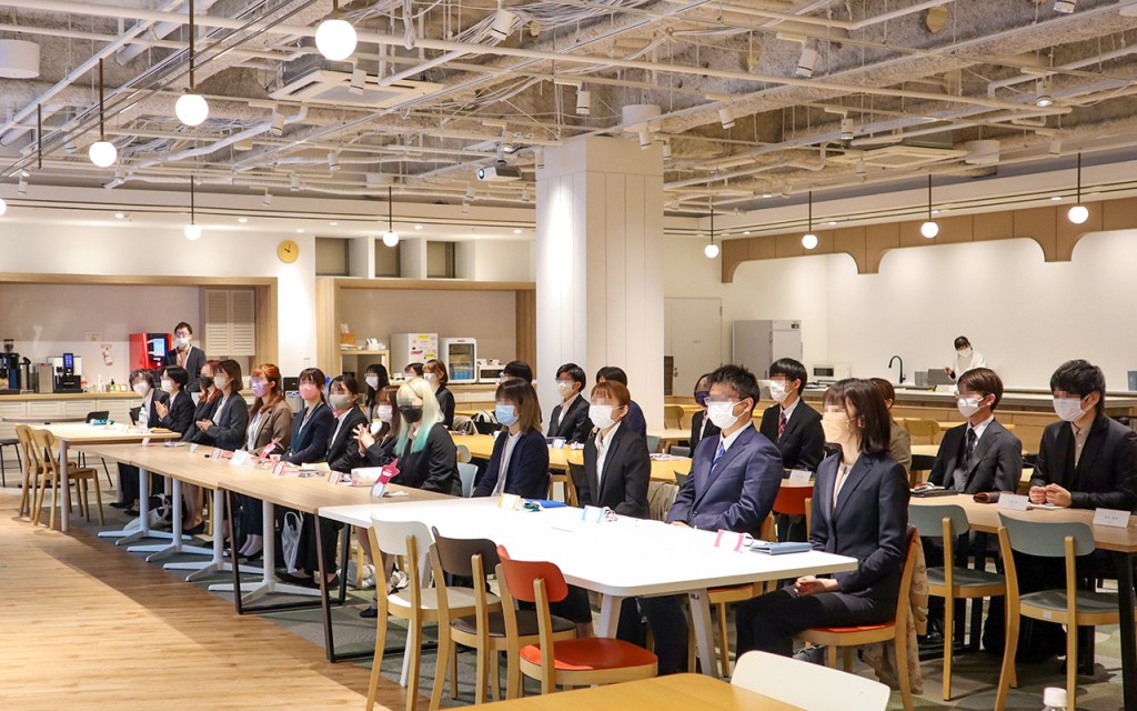 FY 2010 Initiation Ceremony: 25 Members Become a Part of the Cocone Group